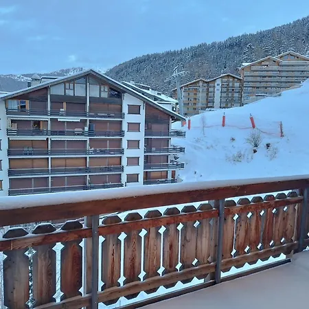 Pracondu 2 403 - Outdoor & Fun Charming Apartment *