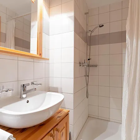 Pracondu 2 403 - Outdoor & Fun Charming Apartment