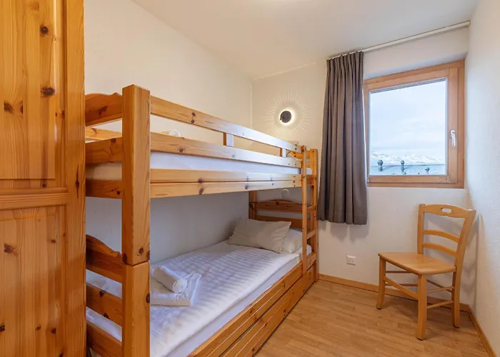 Pracondu 2 403 - Outdoor & Fun Charming *